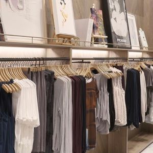 Meet your Posher, Dayna